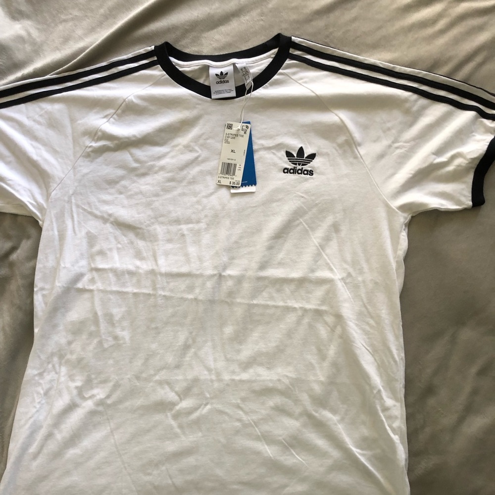 Adidas T-shirt